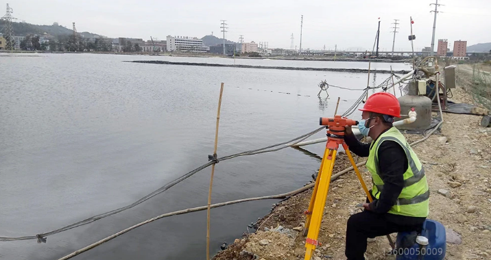 海兴真空预压软基处理施工现场监测的数据效果分析